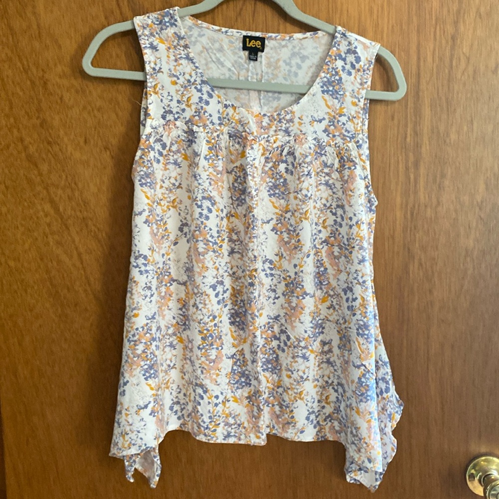 Large Lee Tank Top